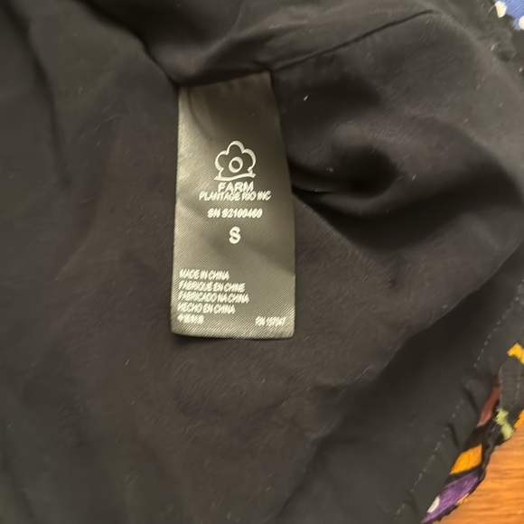 Farm Rio Pleated Sea Animals Black Blouse size Small - Picture 7 of 12